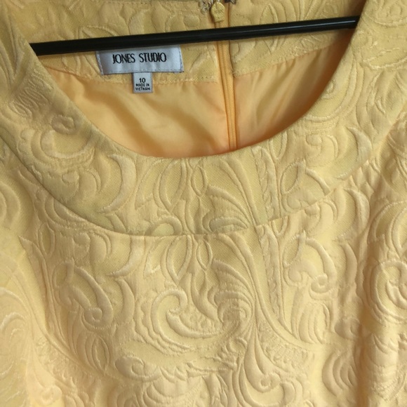 Jones Studio Beautiful Yellow, Boat-neck Dress - Picture 4 of 4